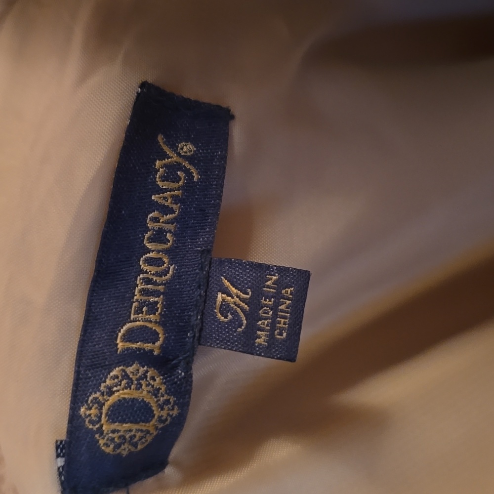 Democracy Teddy Jacket - Picture 6 of 7